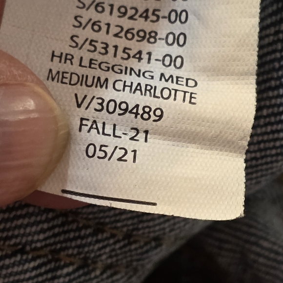 Gap High Rise Universal Legging Medium Charlotte Size 4/27 Short - Picture 13 of 13